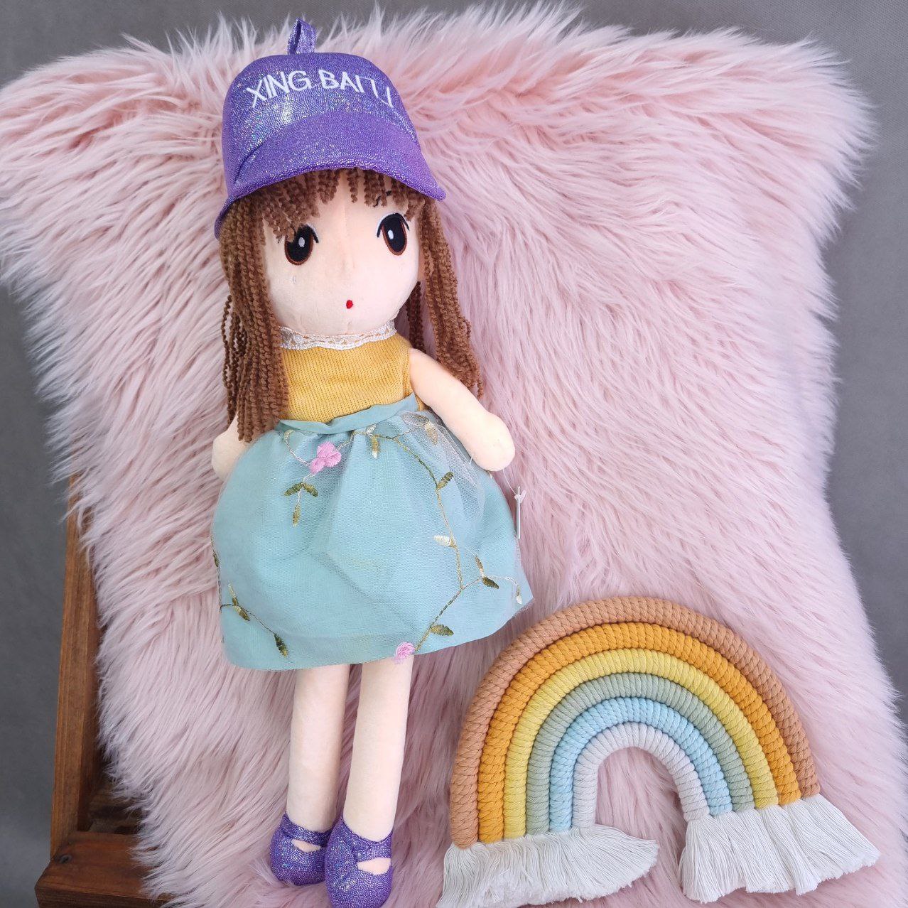 عکس عروسک دختر کلاه به سرسایزبزرگ - شماره 2