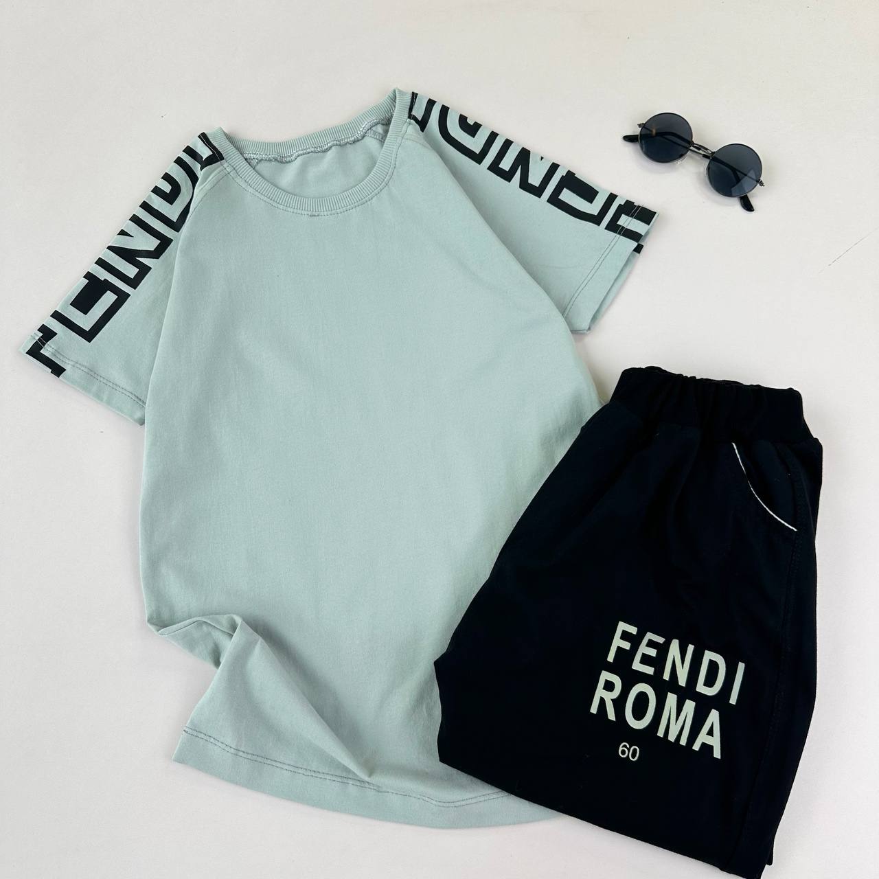 عکس تیشرت شلوارک سایز بزرگ FENDI - شماره 3