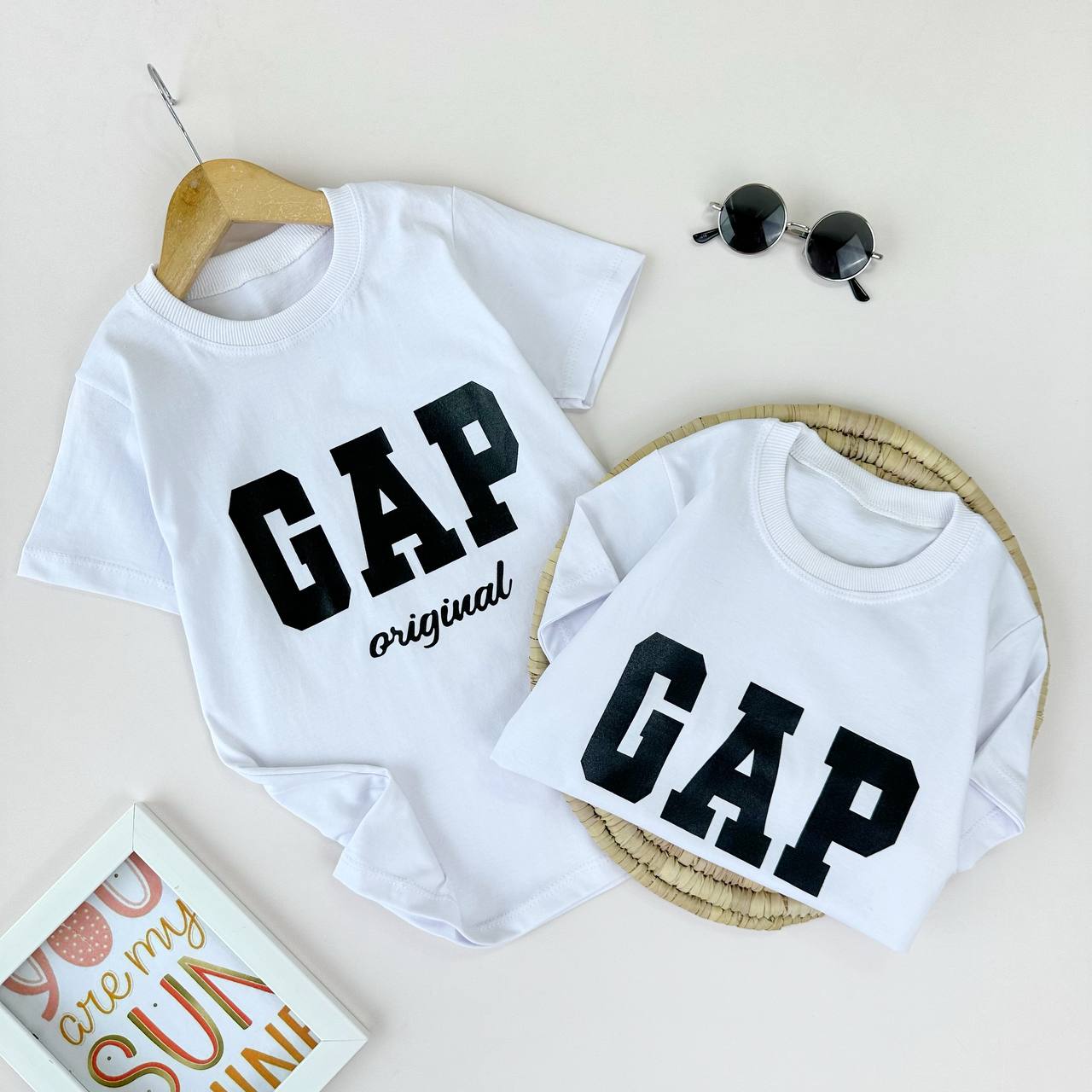 عکس تک تیشرت سفید GAP - شماره 1