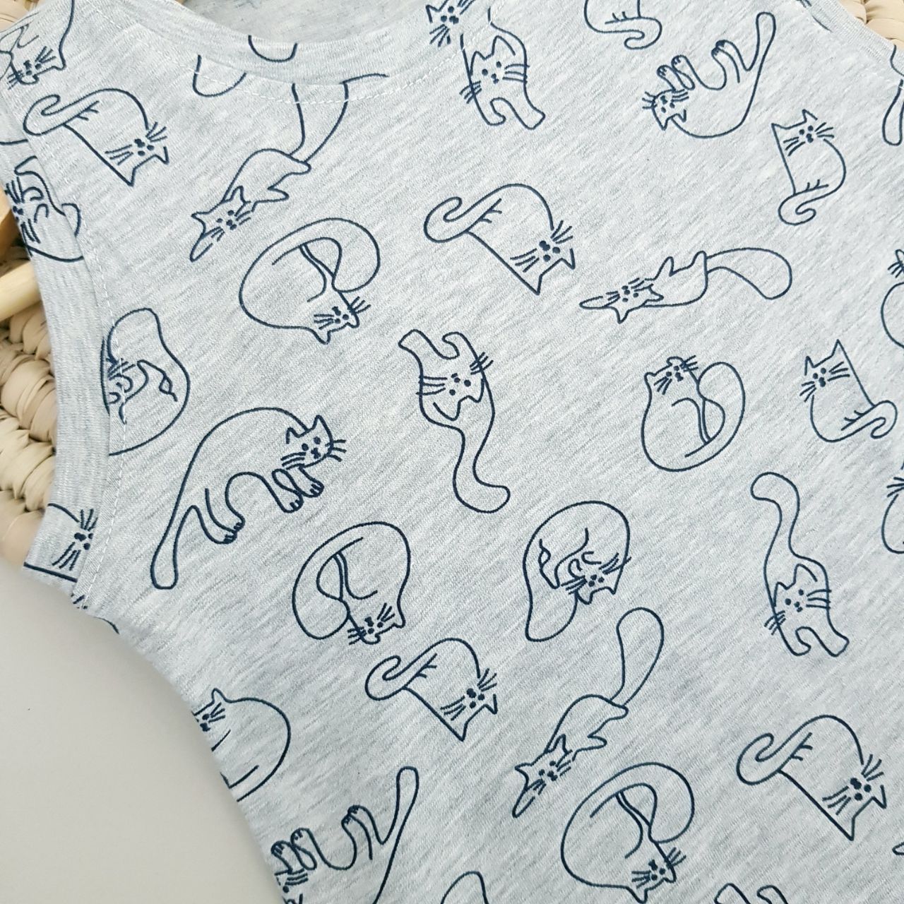 عکس تاپ شلوارک طوسی - شماره 1