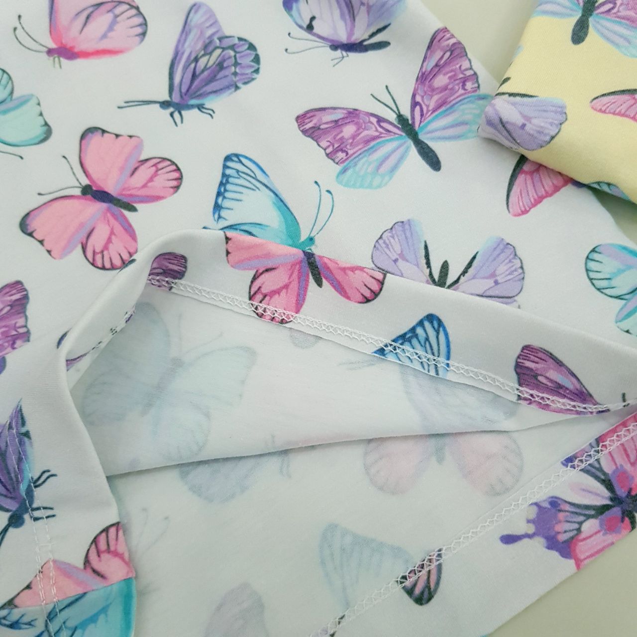 عکس بلوز شلوار پروانه های زیبا - شماره 6