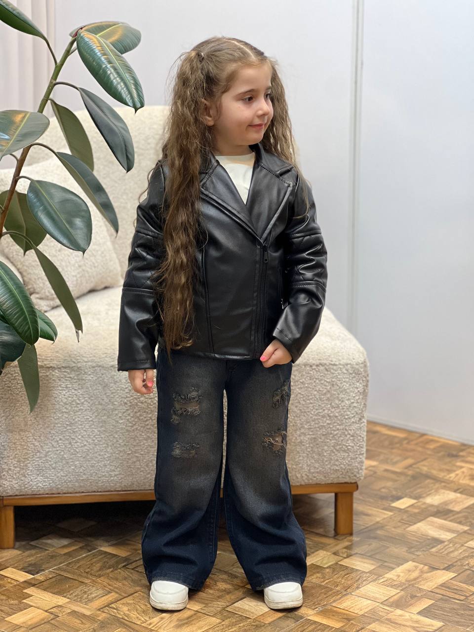 عکس کت چرم  یکتا ویکی - شماره 7