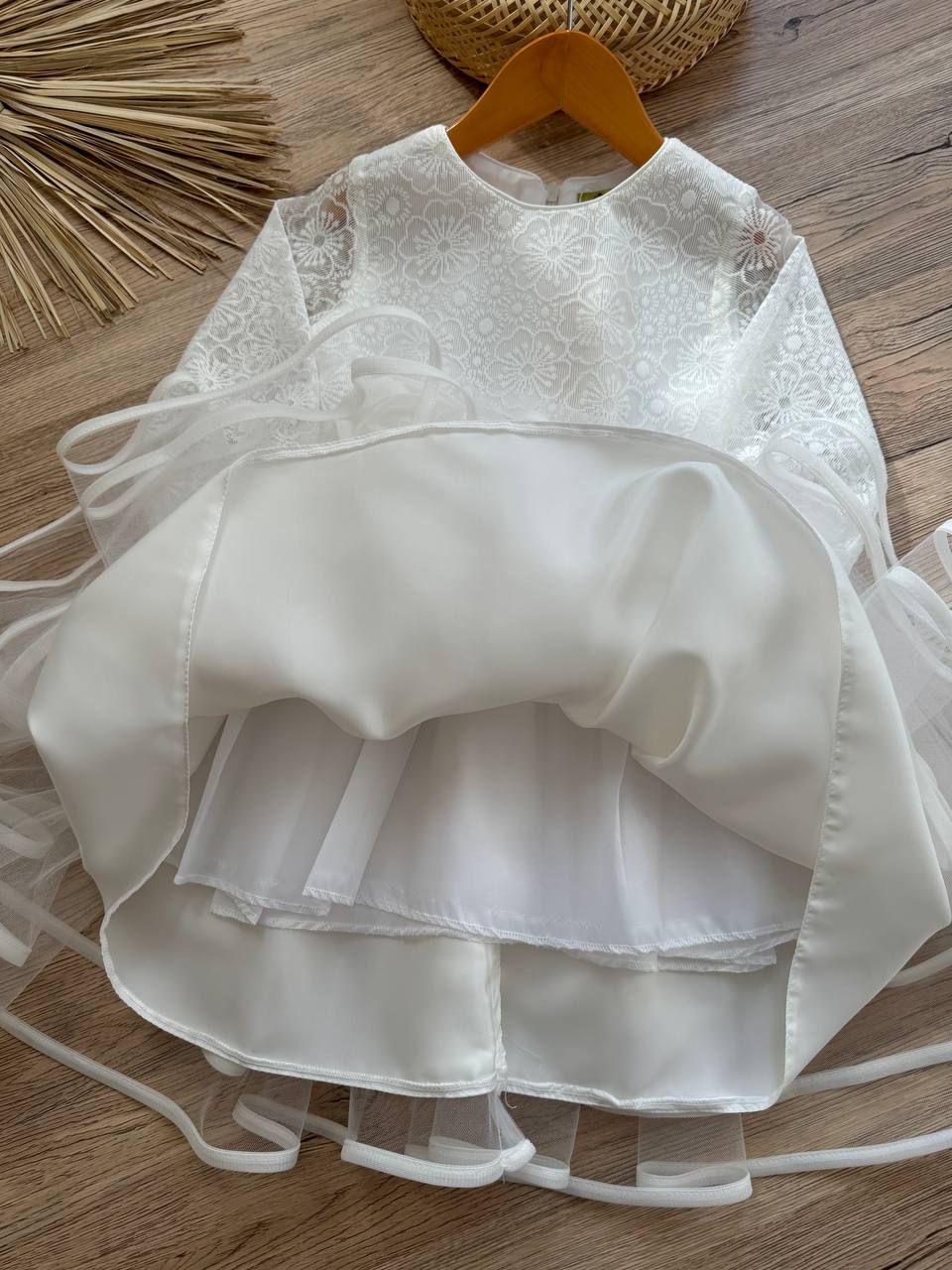 عکس سارافون مجلسی الین - شماره 6