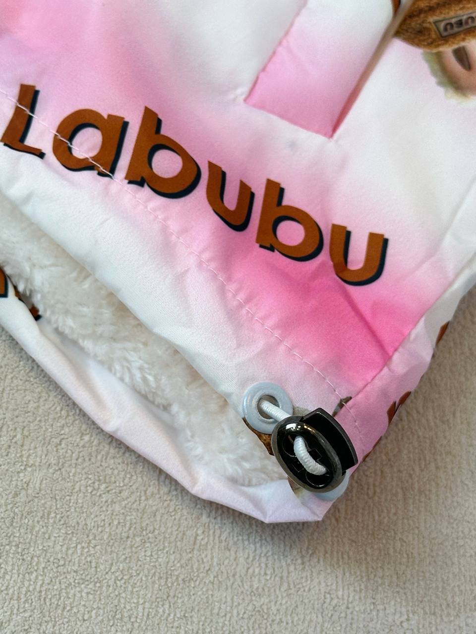 عکس بارونی Labubu کد122 - شماره 4