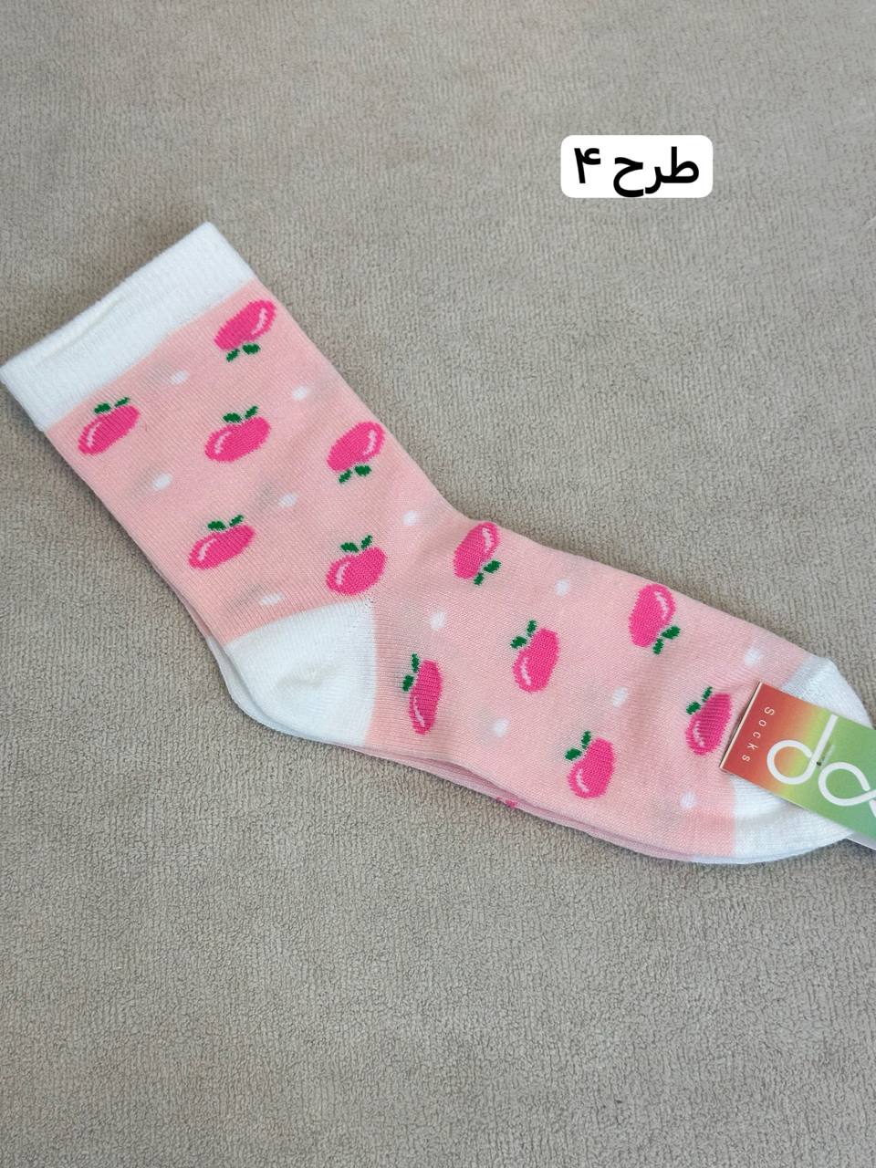 عکس جوراب صورتی کیوتی - شماره 5