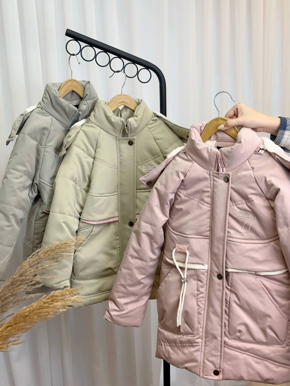 عکس کاپشن Seven کد115 - شماره 10