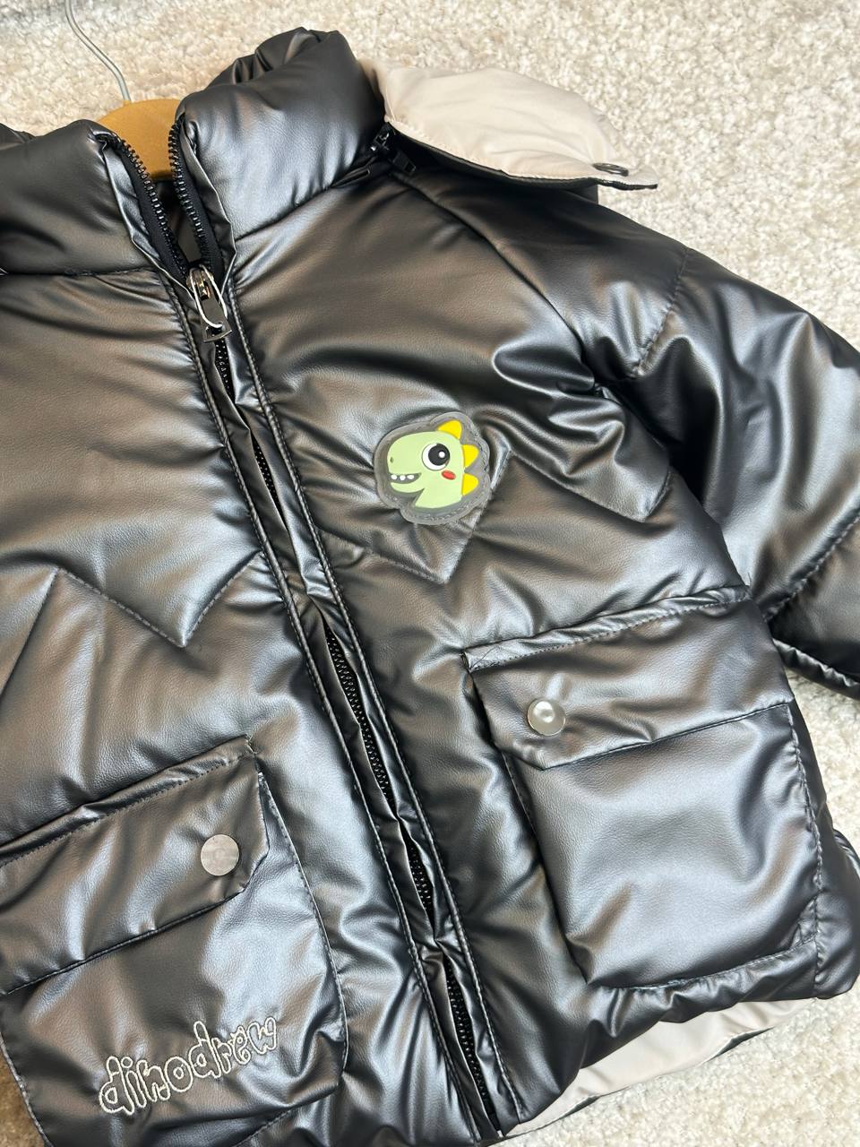 عکس کاپشن چراغدار دینو کد113 - شماره 3