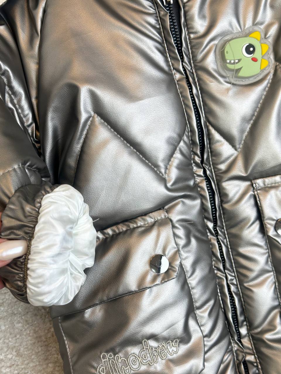 عکس کاپشن چراغدار دینو کد113 - شماره 6