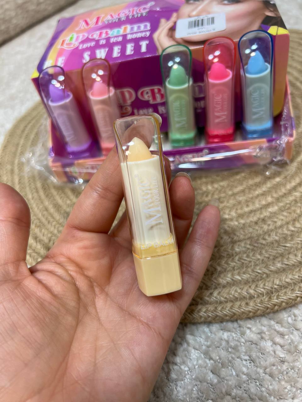 عکس بالم لب مدل کلاسیک - شماره 5