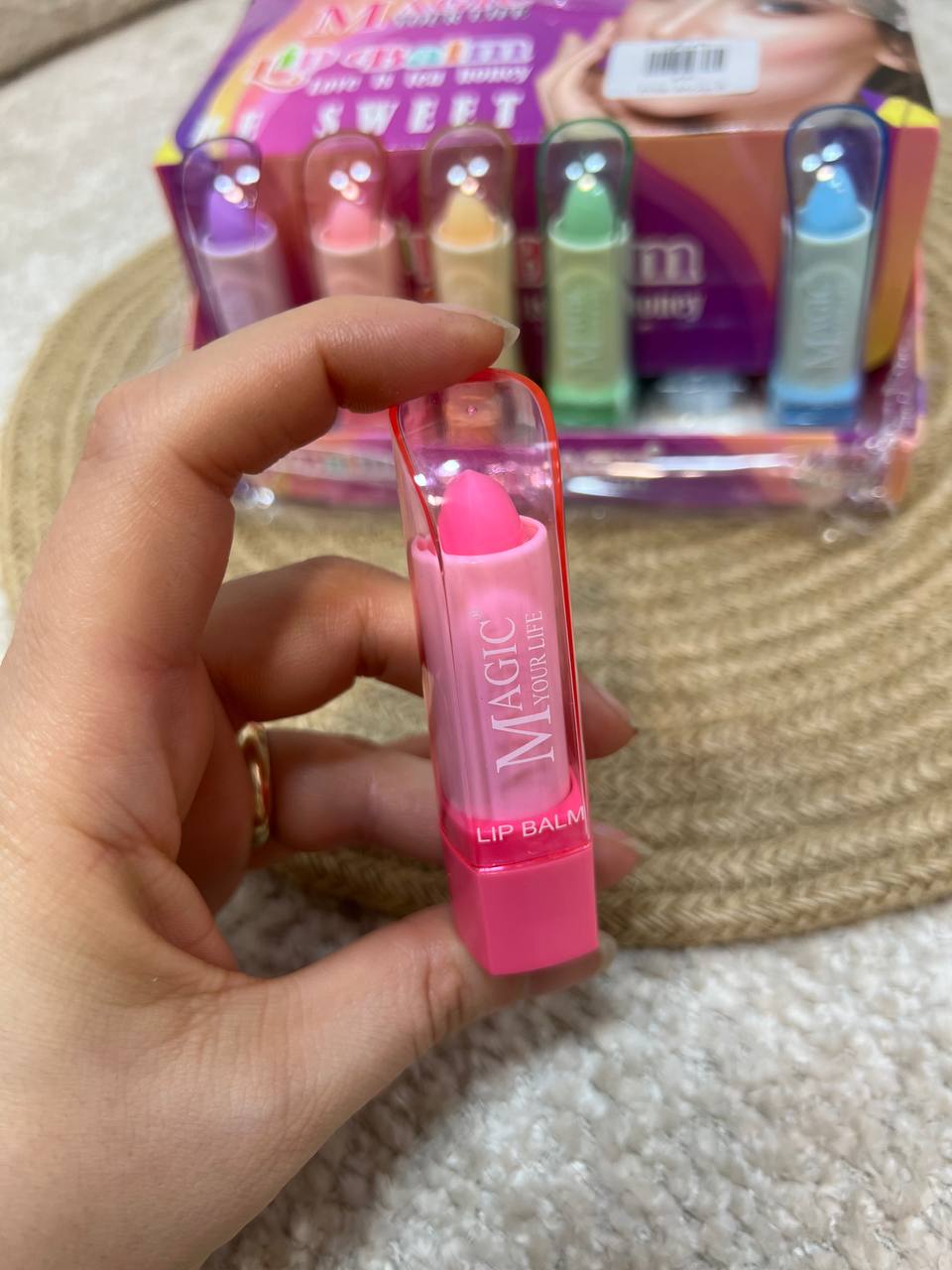 عکس بالم لب مدل کلاسیک - شماره 6