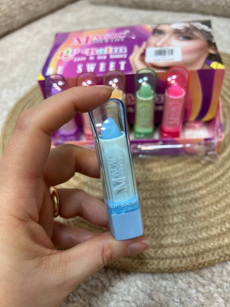 عکس بالم لب مدل کلاسیک - شماره 8