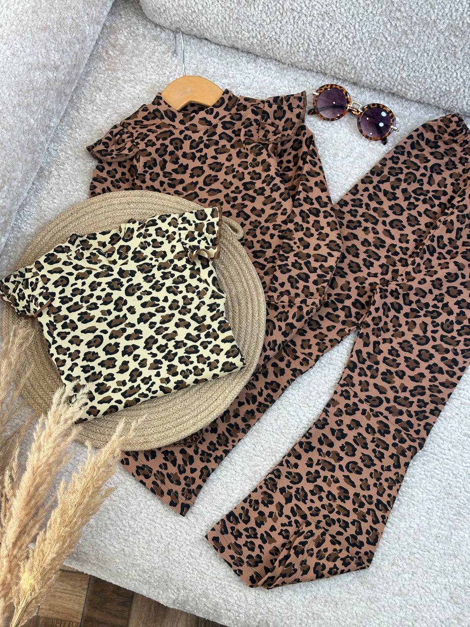 عکس بلوز شلوار پلنگی نیلا - شماره 1