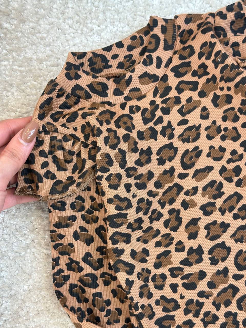 عکس بلوز شلوار پلنگی نیلا - شماره 4