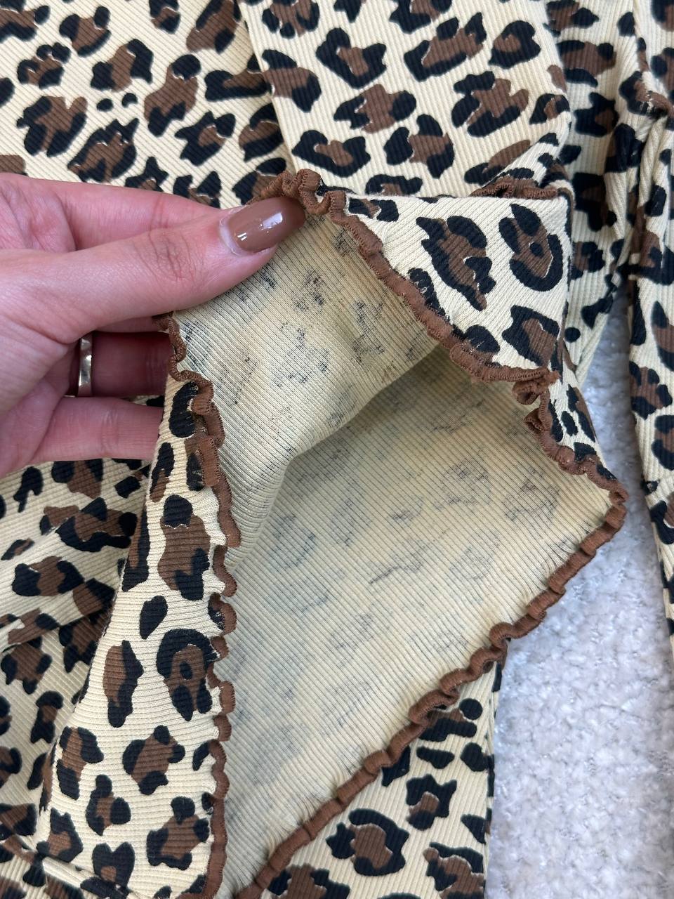 عکس بلوز شلوار پلنگی نیلا - شماره 8