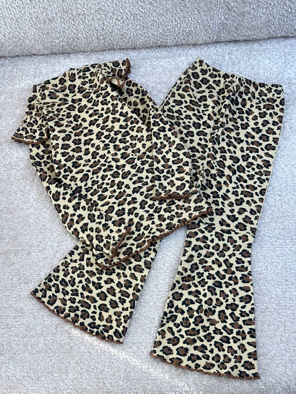 عکس بلوز شلوار پلنگی نیلا - شماره 5