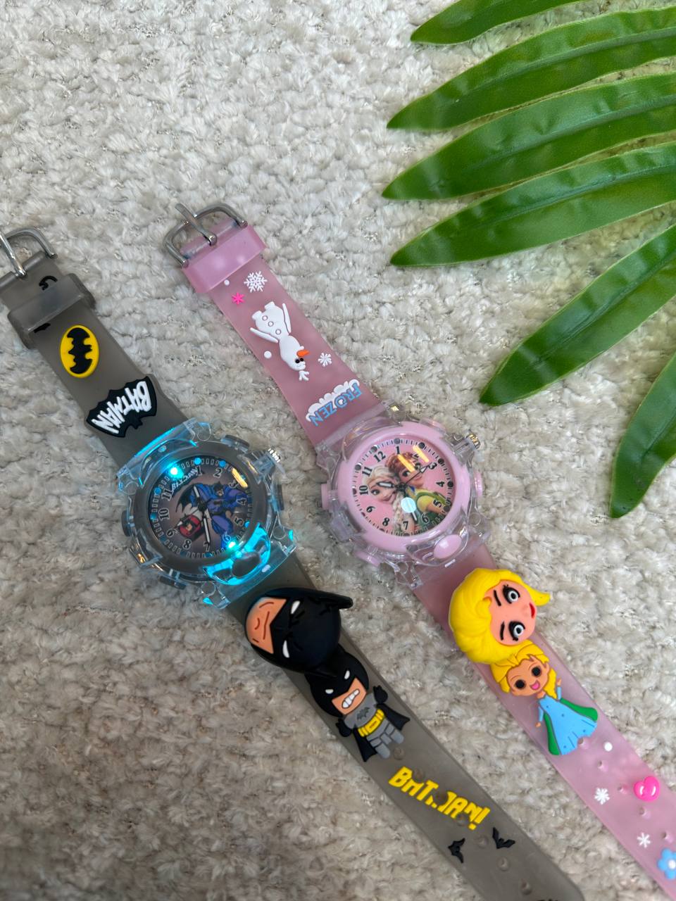 عکس ساعت چراغدار گردان - شماره 2