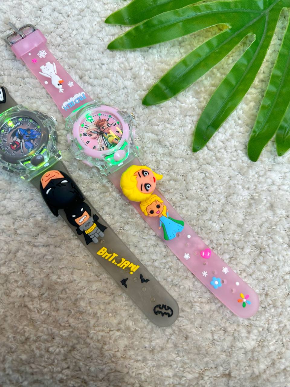 عکس ساعت چراغدار گردان - شماره 3