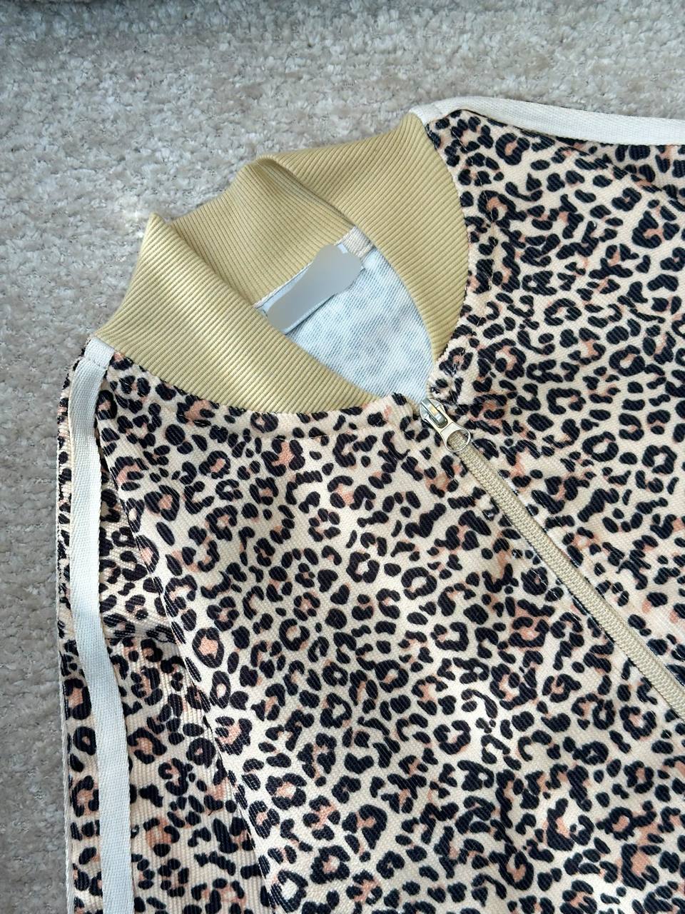 عکس سویشرت شلوار پلنگی مانیا - شماره 4