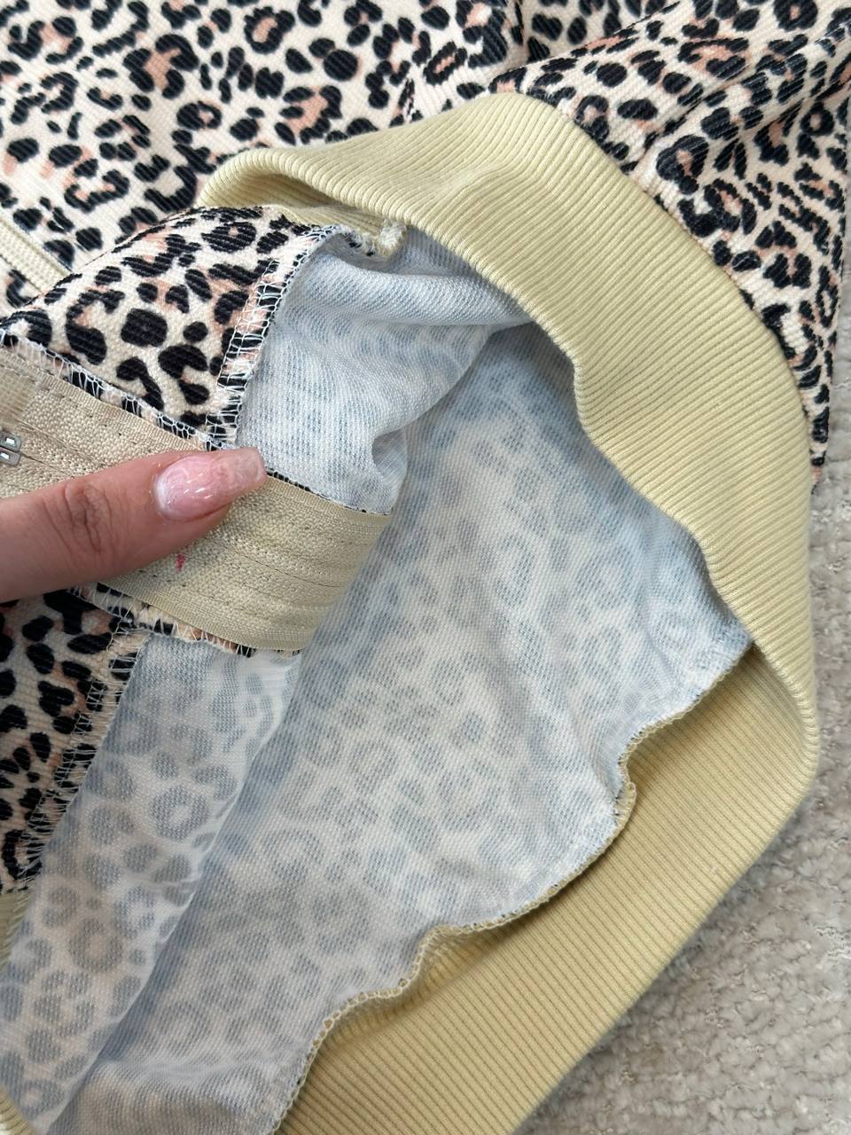 عکس سویشرت شلوار پلنگی مانیا - شماره 5