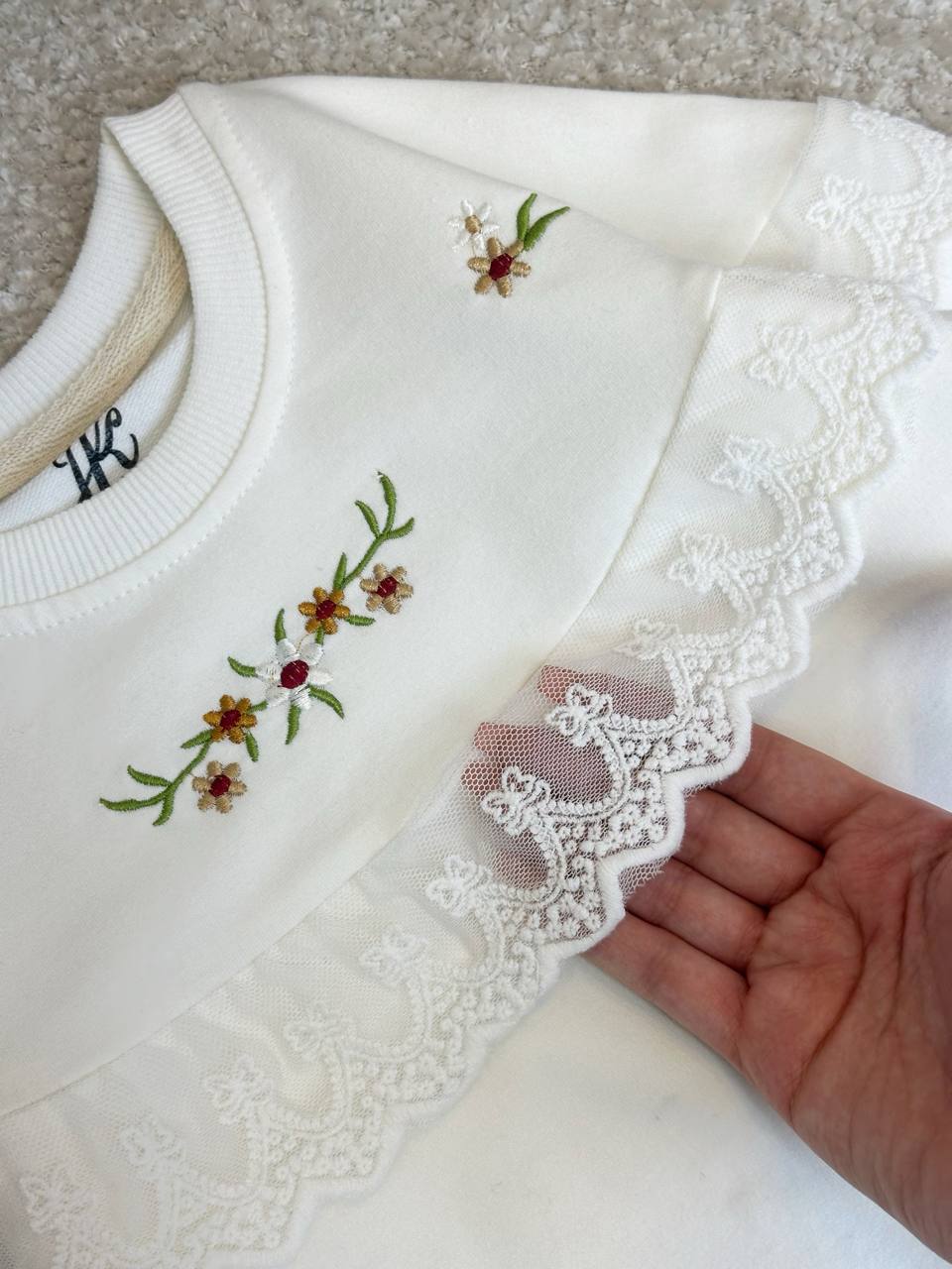 عکس تک بلوز بسیار زیبا سلنا گلدوزی - شماره 8