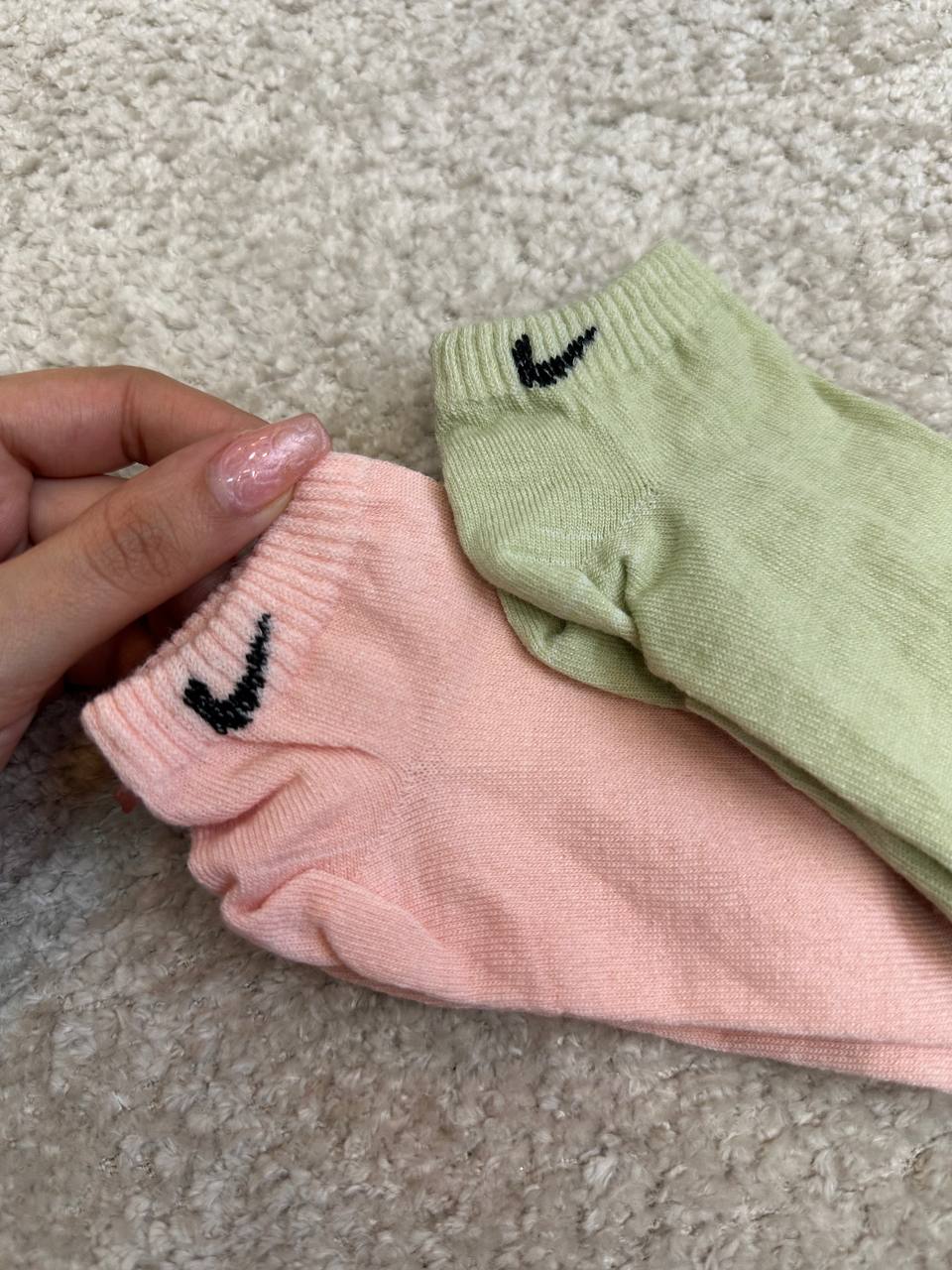 عکس جوراب نایک پاستیلی - شماره 2