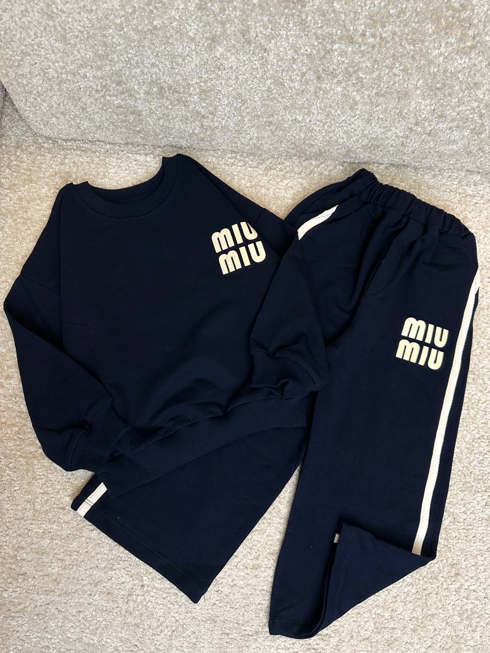 عکس بلوز شلوار اسپرت miu miu - شماره 6