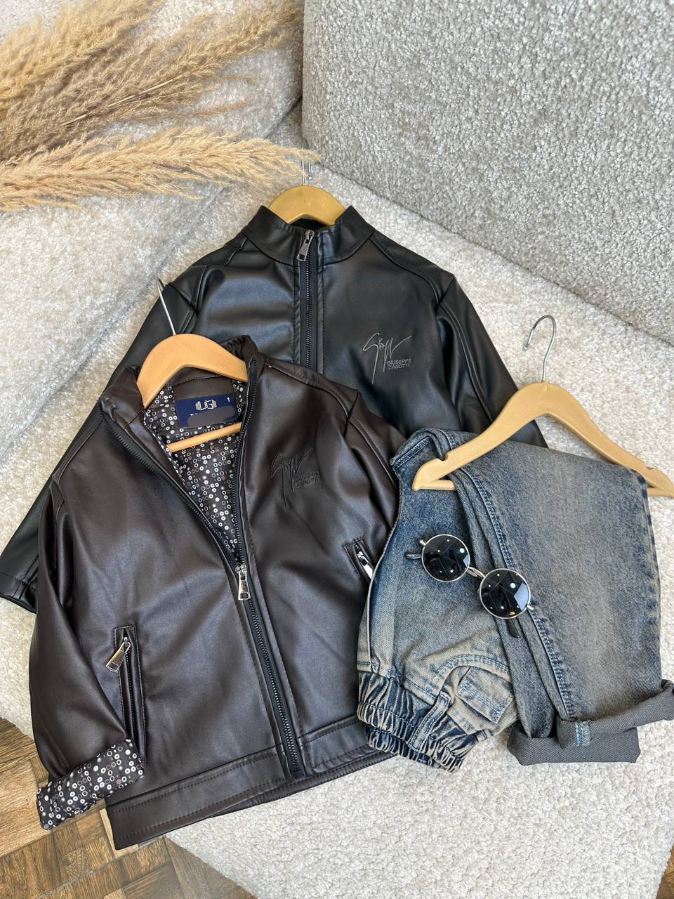 عکس کت چرم اسپرت لاتین گلدوزی - شماره 1